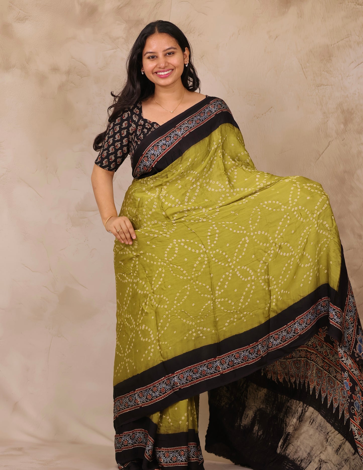 Lemon Green Hand Knotted Bandhej Arakh Modal Silk Saree with Lagdi Pallu | Looms & Tassels
