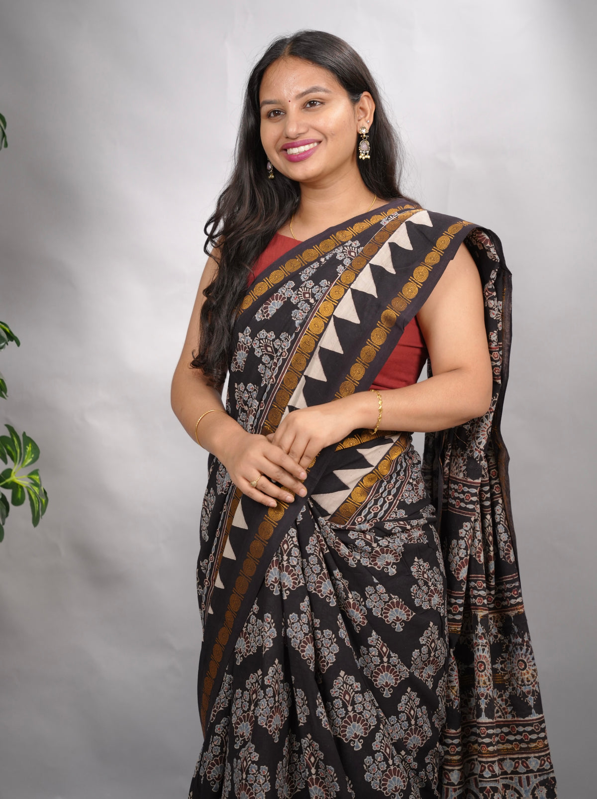 Black Ajrakh Hand Block Printed Sungudi Cotton Saree | Looms & Tassels