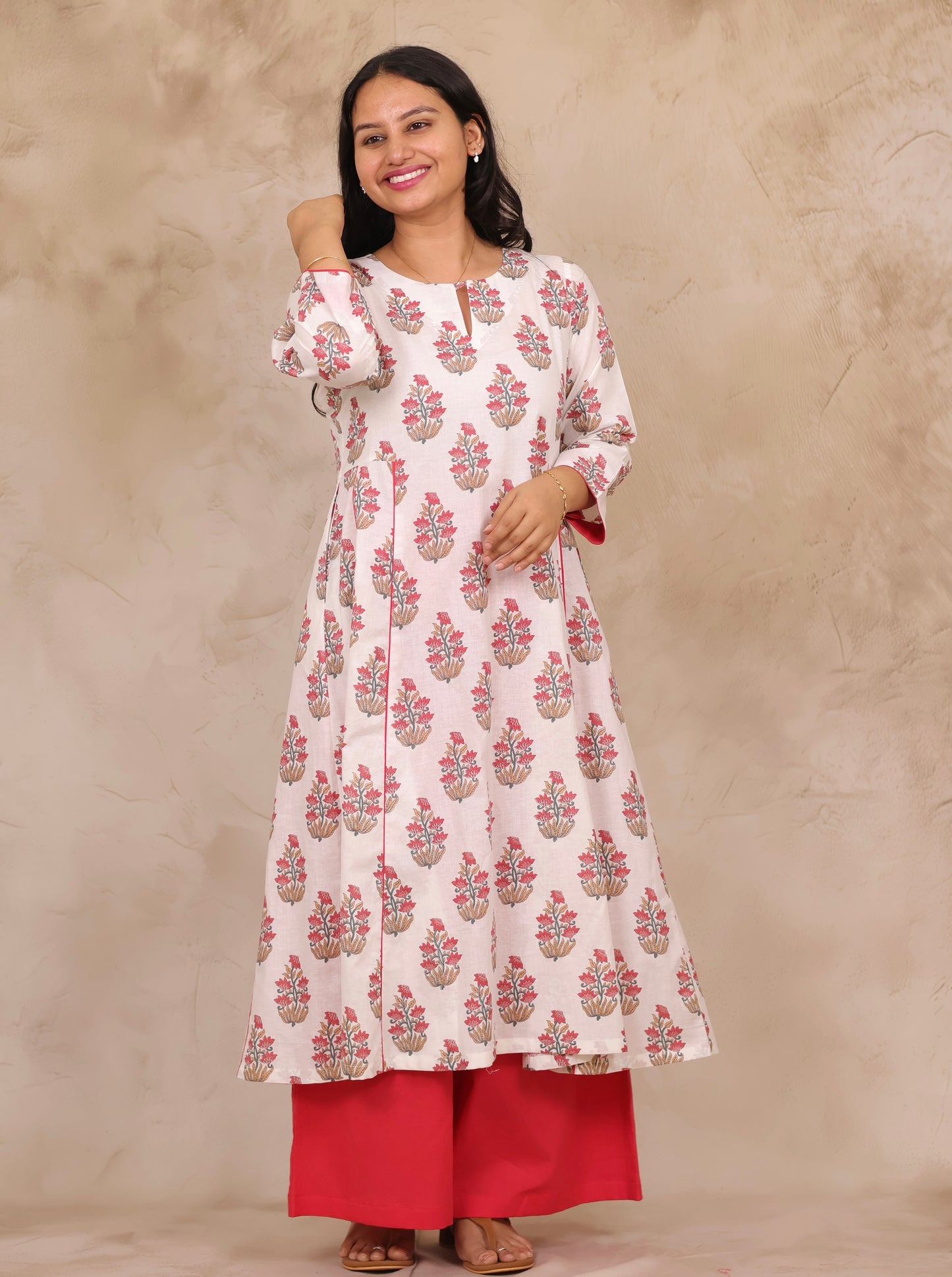 Off White Floral Mul Cotton Kurta with Red Palazzo Set | Looms & Tassels