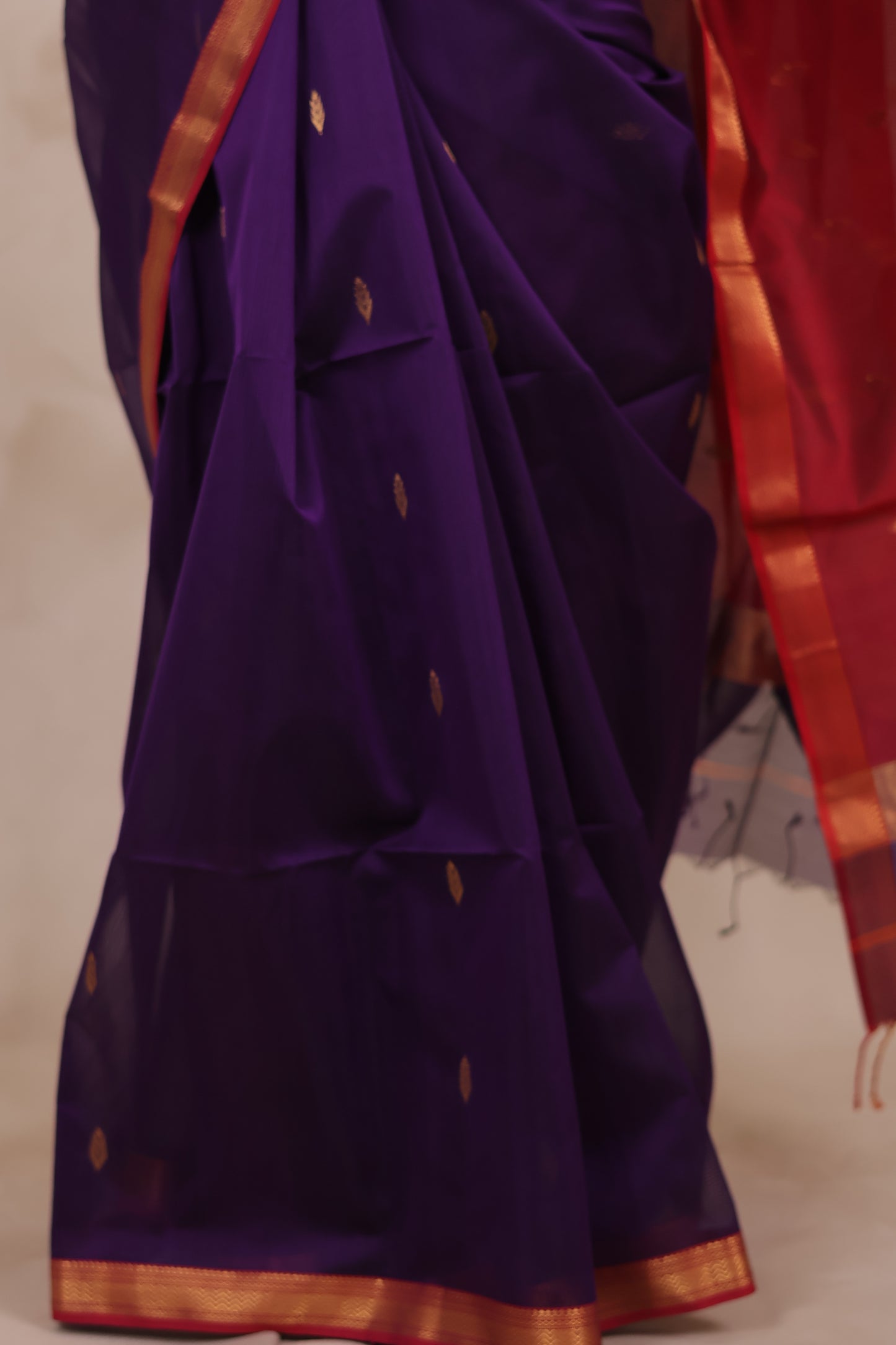 Purple Handloom Maheswari Silk Cotton Sarees | Looms & Tassels