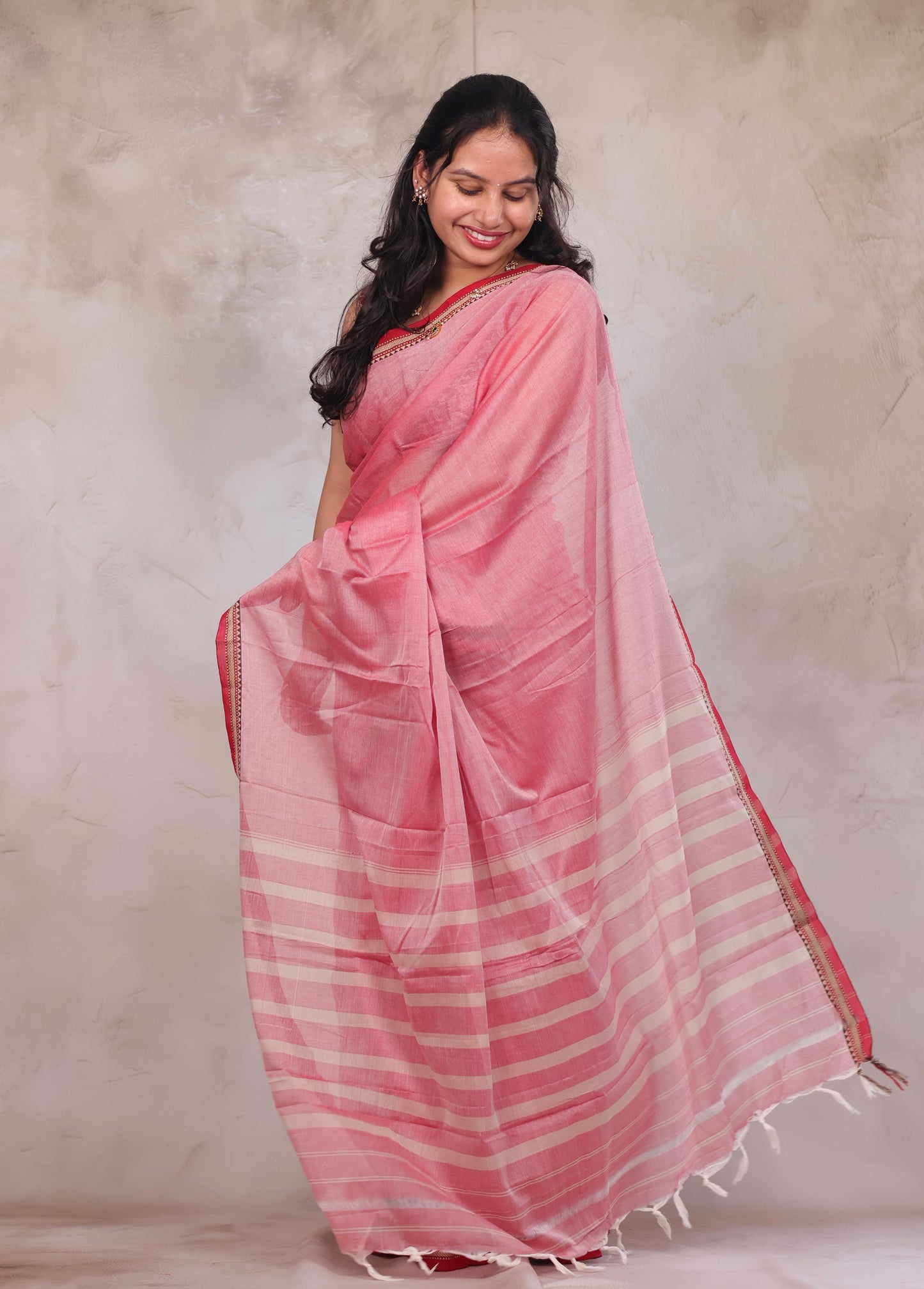 Onion Pink Narayanpet Cotton Saree | Looms & Tassels