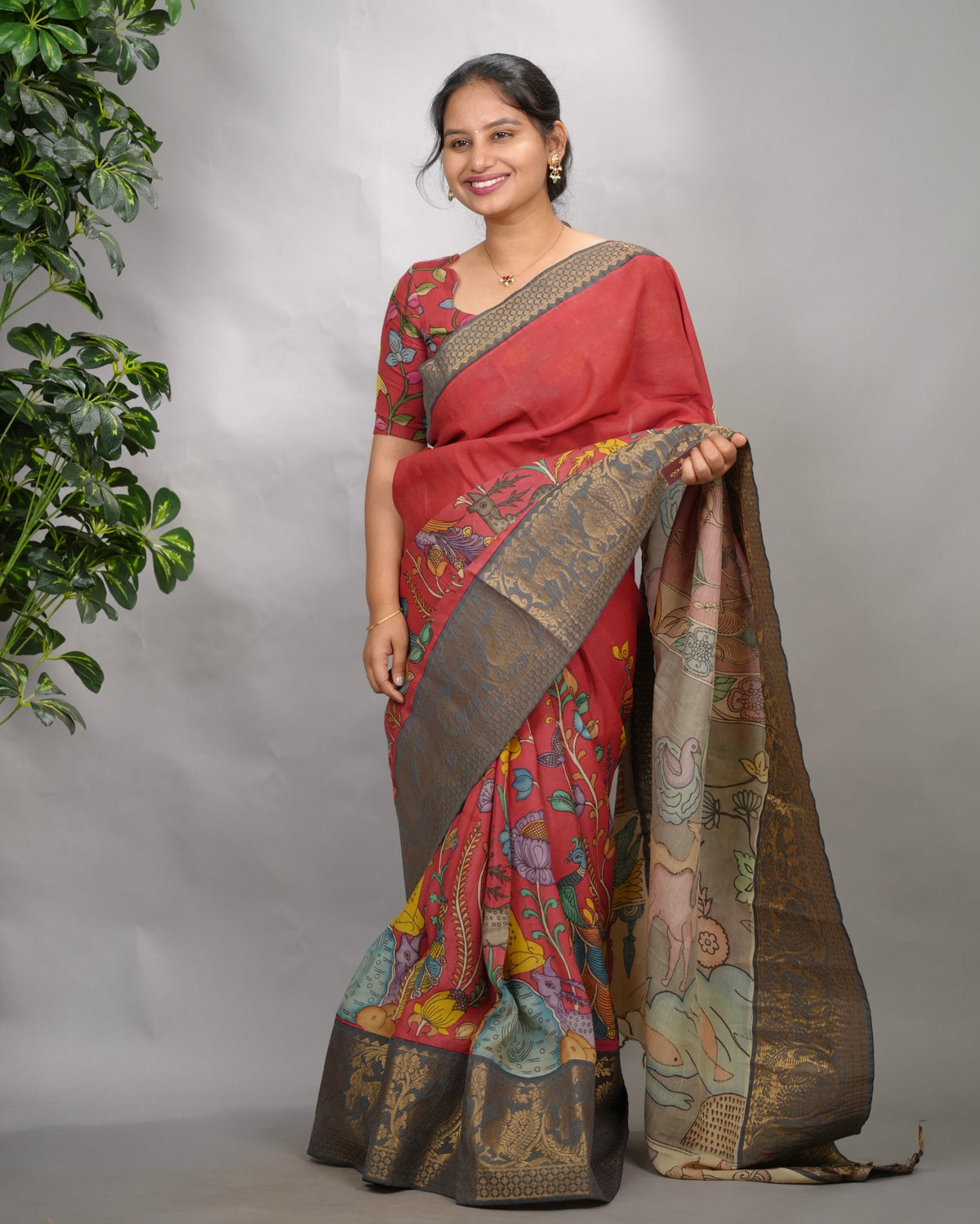 Pink Hand Drawn Pen Kalamkari Bangalore Silk Kanchi Border Saree | Looms & Tassels