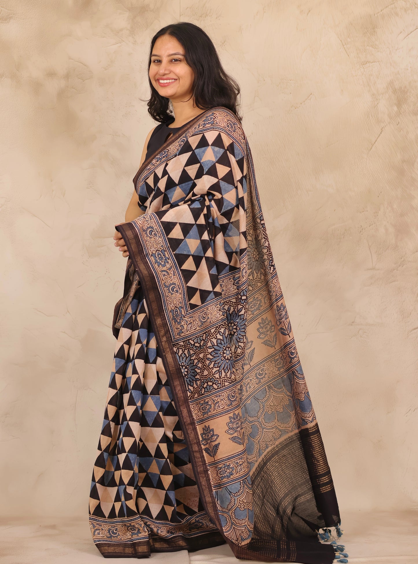 Maheswari Silk Cotton Ajrakh Handblock Printed Saree | Looms & Tassels