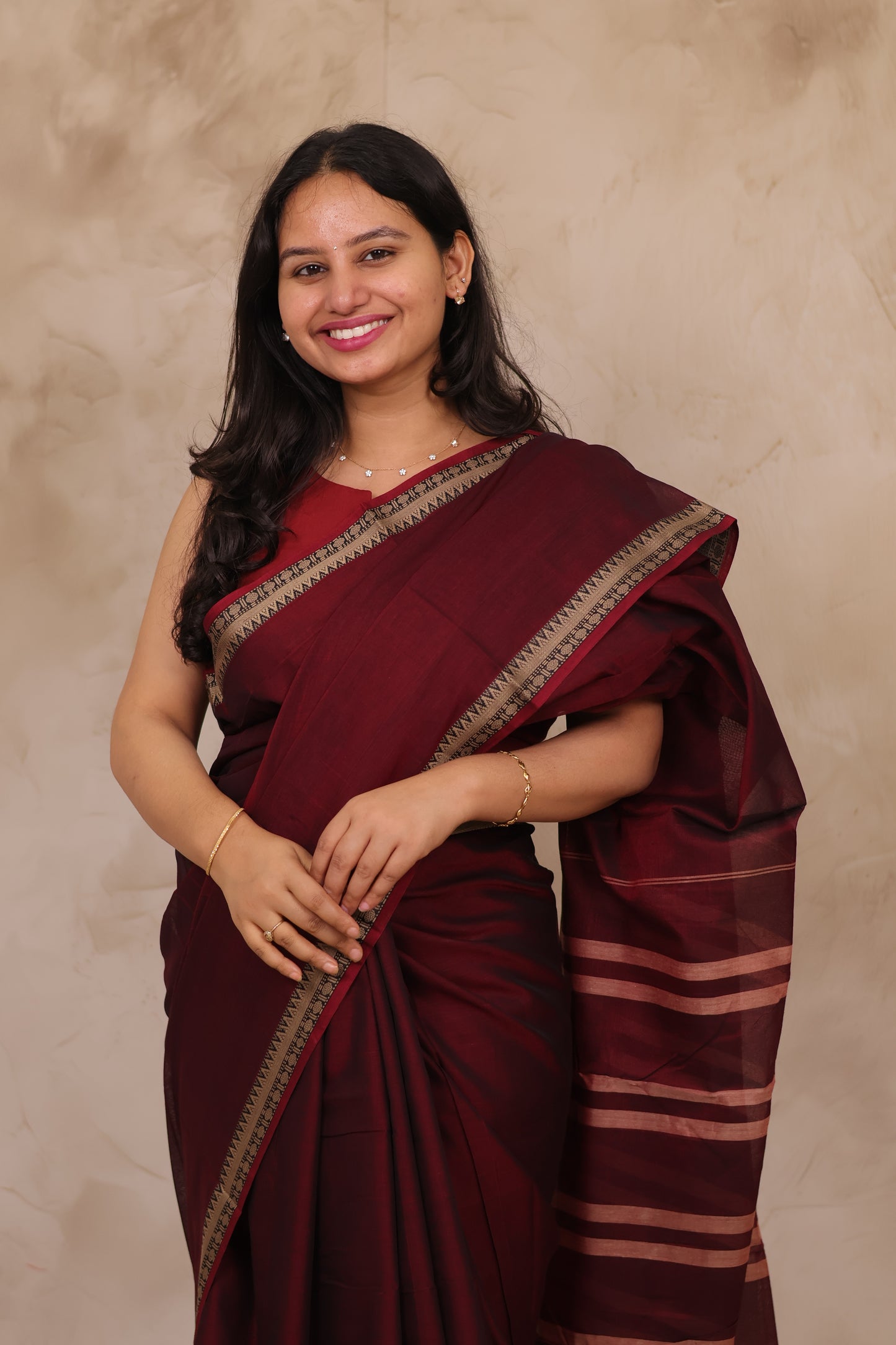 Maroon Narayanpet Cotton Saree | Looms & Tassels