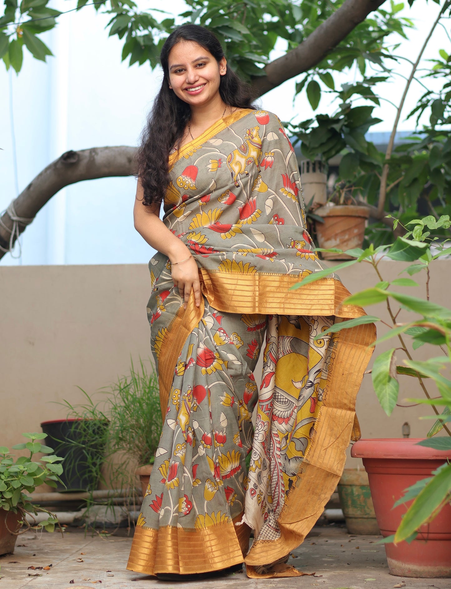 Grey Lotus & Pichwai  Kalamkari Silk Handcrafted Kanchi Border Saree