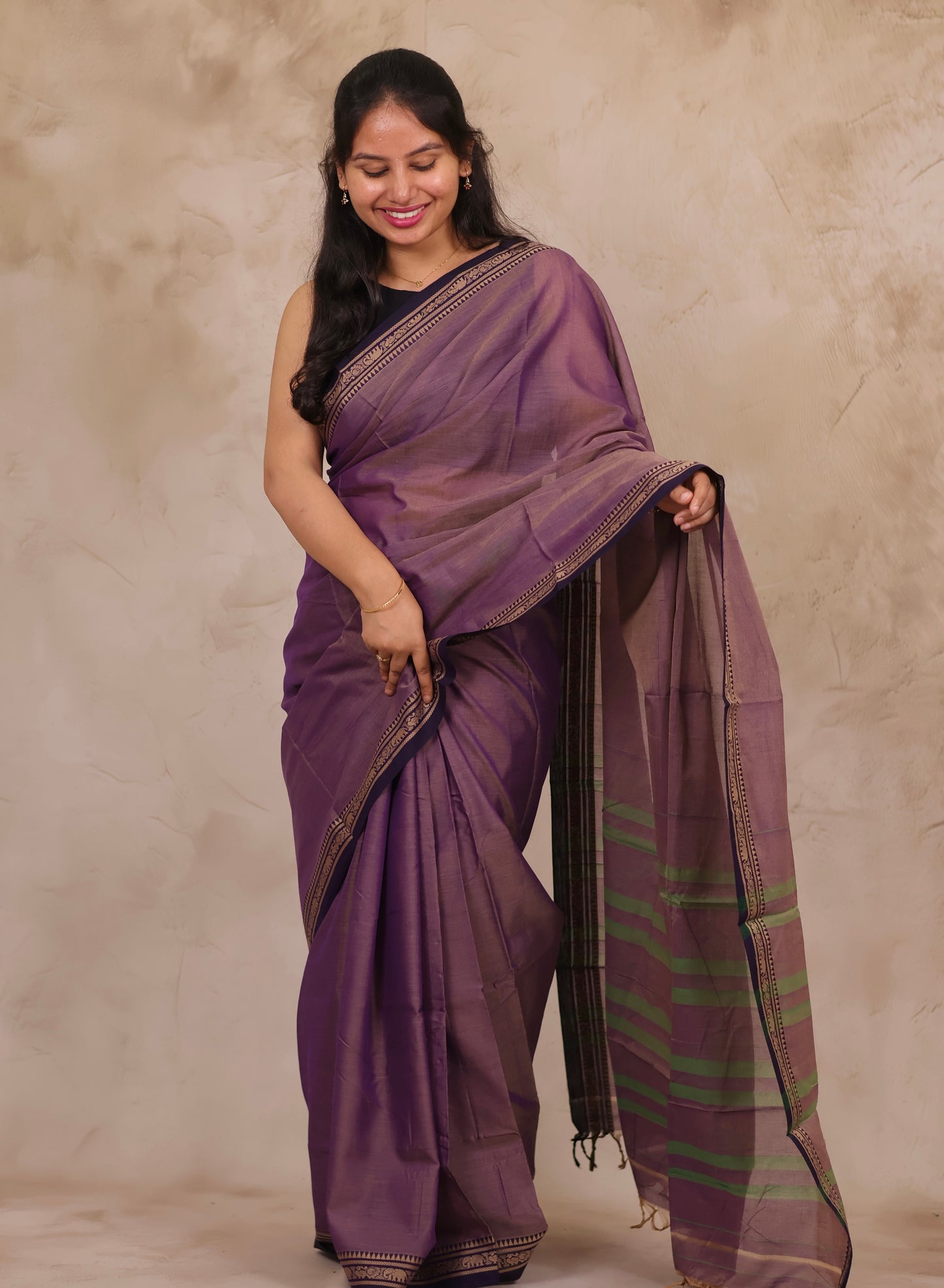 Lavender Narayanpet Cotton Saree | Looms & Tassels