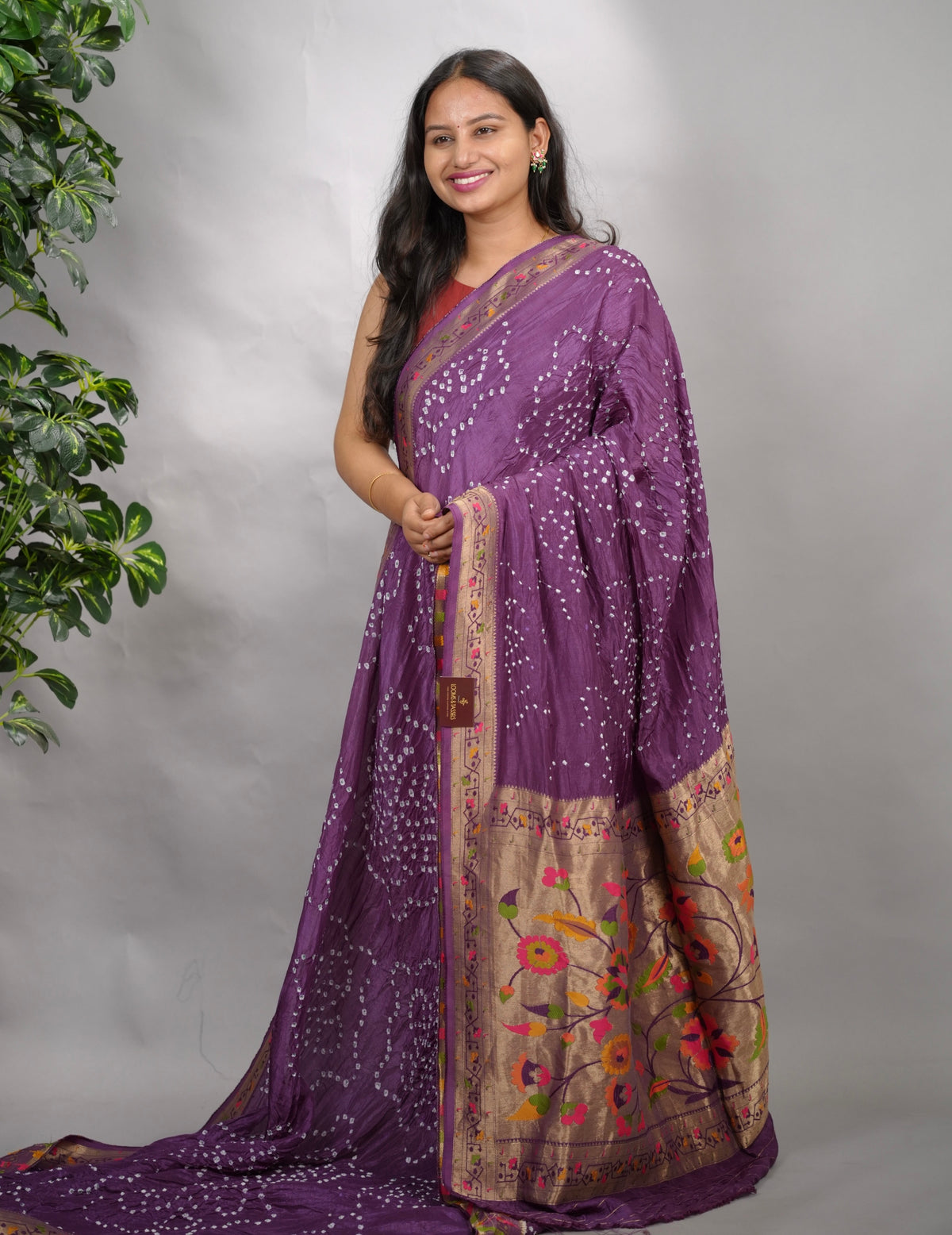 Violet Handcrafted  Pattern Bandhani Paithani Dola Silk Saree | Looms & Tassels