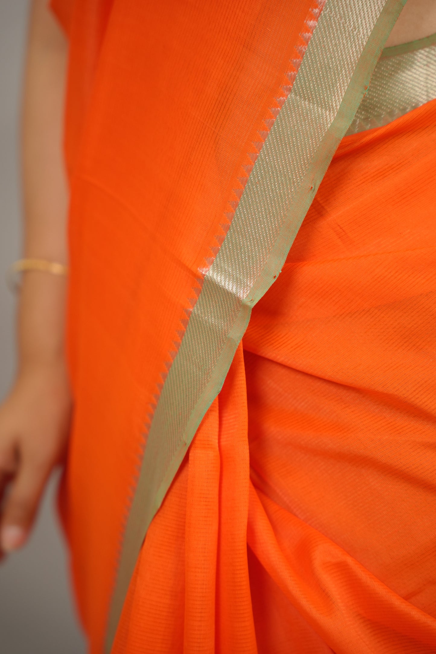 Orange Handloom Mangalagiri Silk Saree| Looms & Tassels