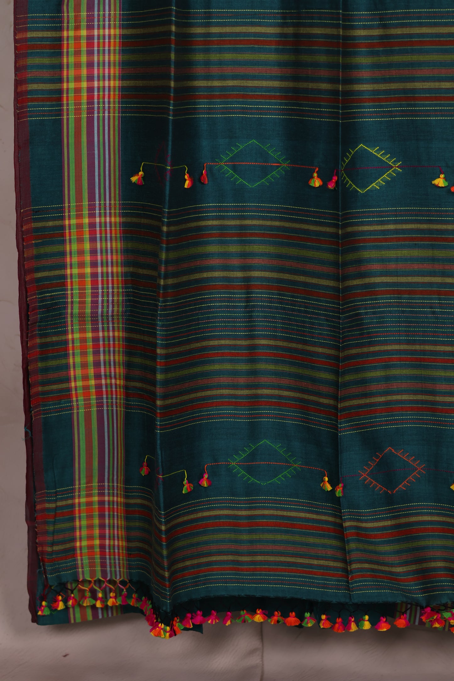 Emerald Green Bhujodi weaving Malai Cotton Saree | Looms & Tassels
