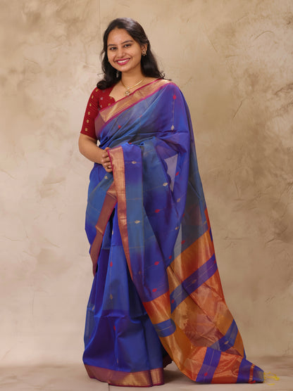 Blue Dual Tone Handloom Maheswari Silk Cotton Sarees | Looms & Tassels
