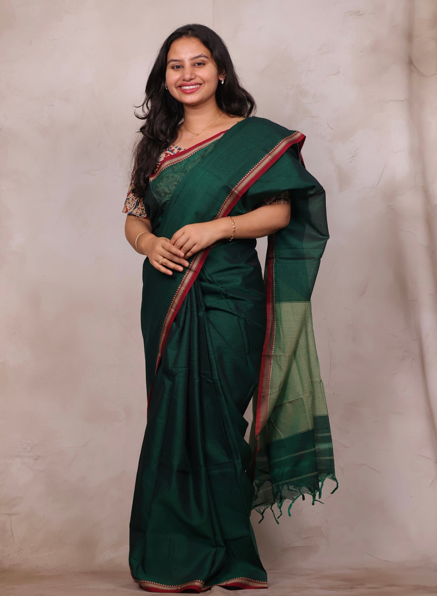 Bottle Green Narayanpet Cotton Saree | Looms & Tassels