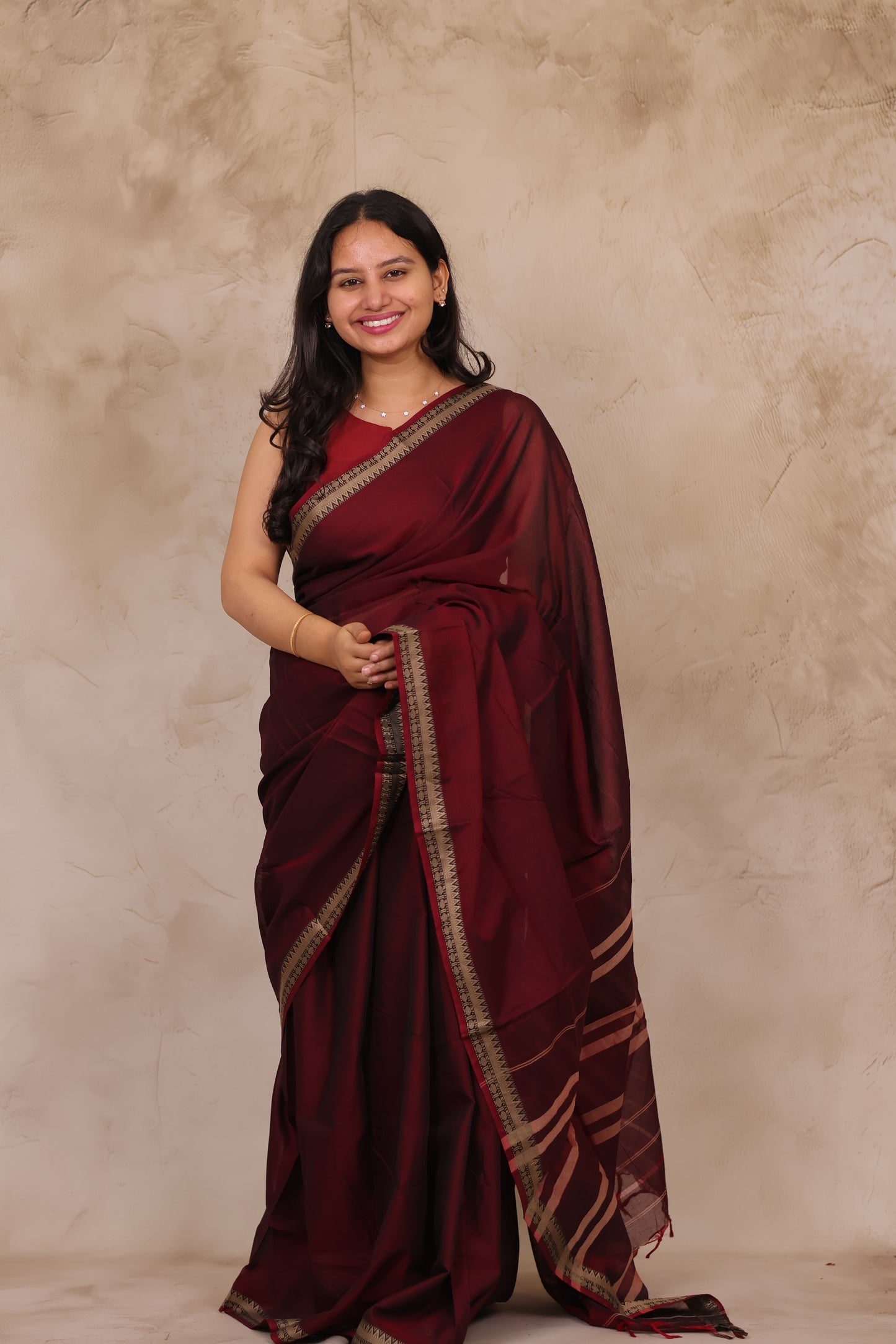 Maroon Narayanpet Cotton Saree | Looms & Tassels