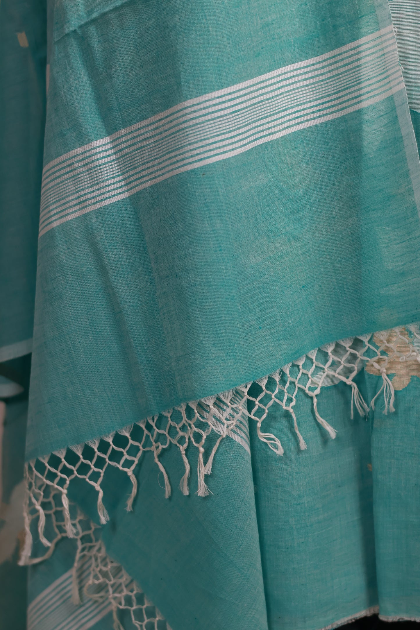 Ice Blue Handwoven Jamdhani weaving pure Malai cotton 2 piece suit sets | Looms & Tassels