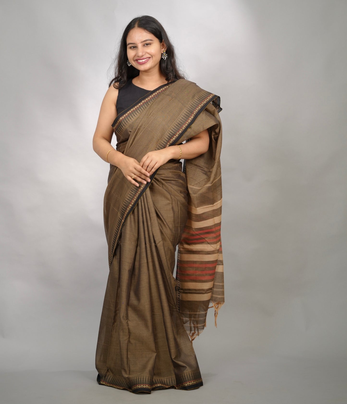 Grey Narayanpet Cotton Saree With Temple Border | Looms & Tassels