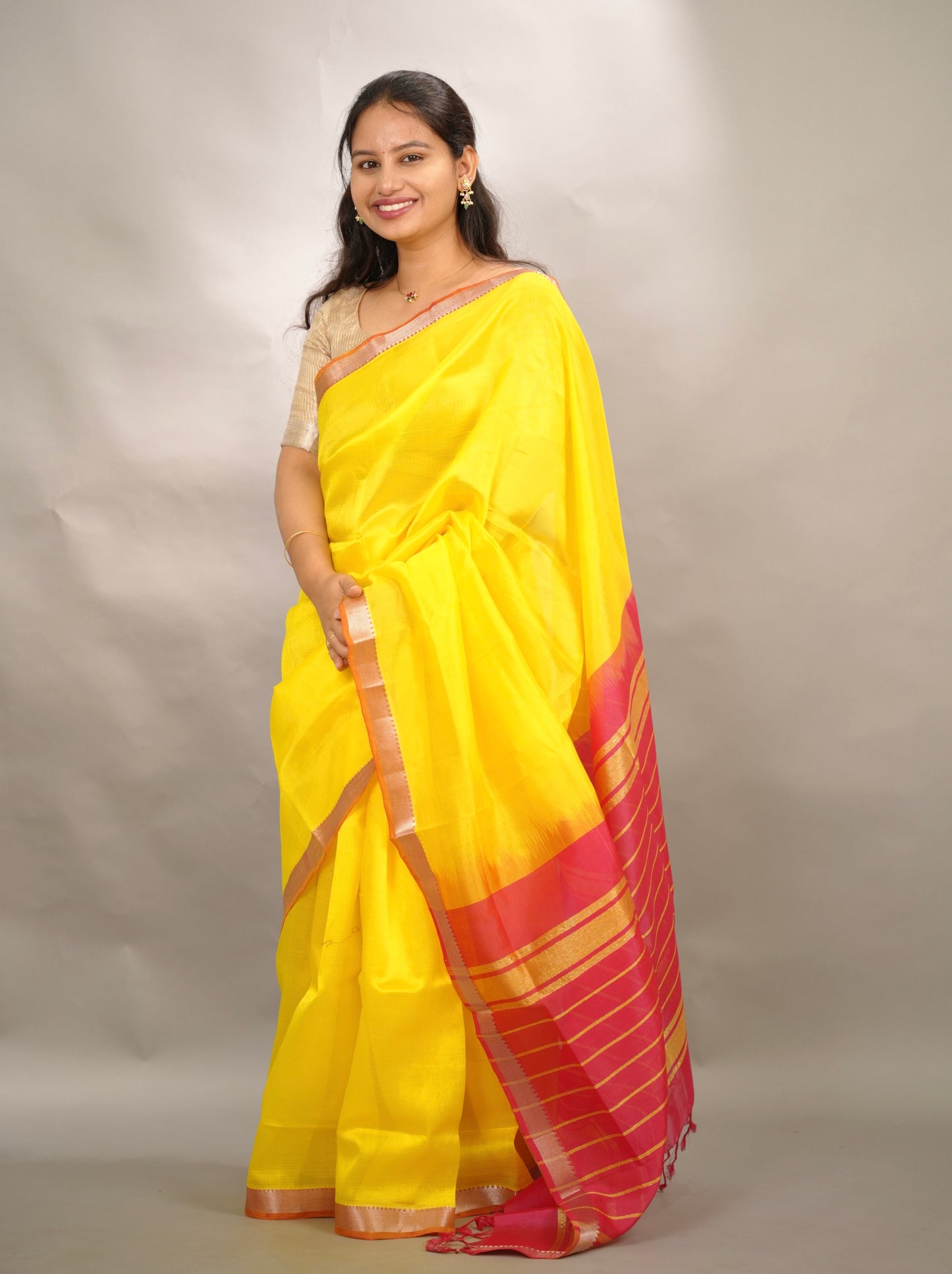 Yellow & Pink Handloom Mangalagiri Silk Saree| Looms & Tassels