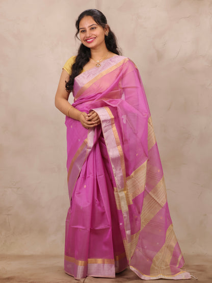 Pink Handloom Maheswari Silk Cotton Sarees | Looms & Tassels