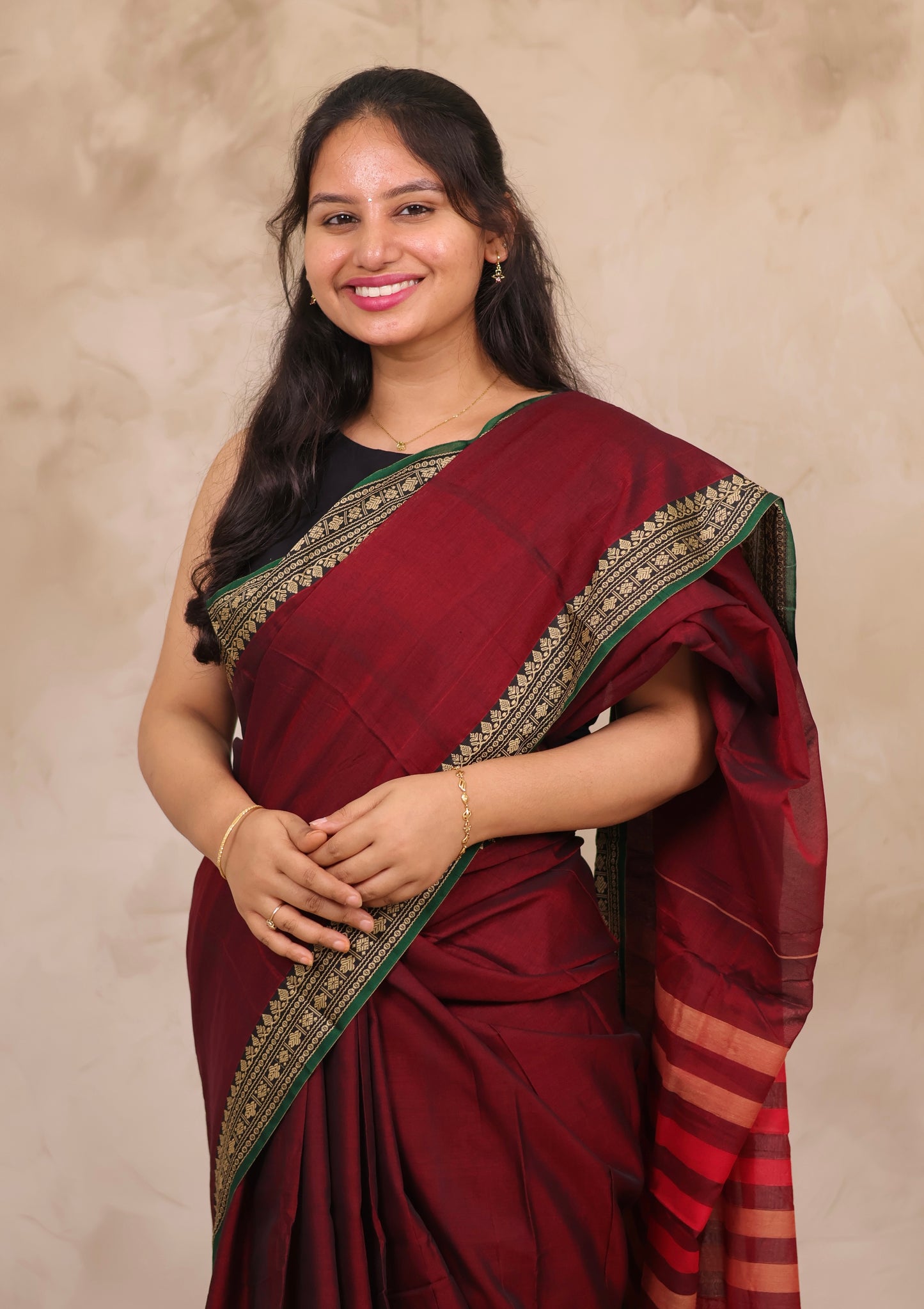 Maroon Narayanpet Cotton Saree | Looms & Tassels