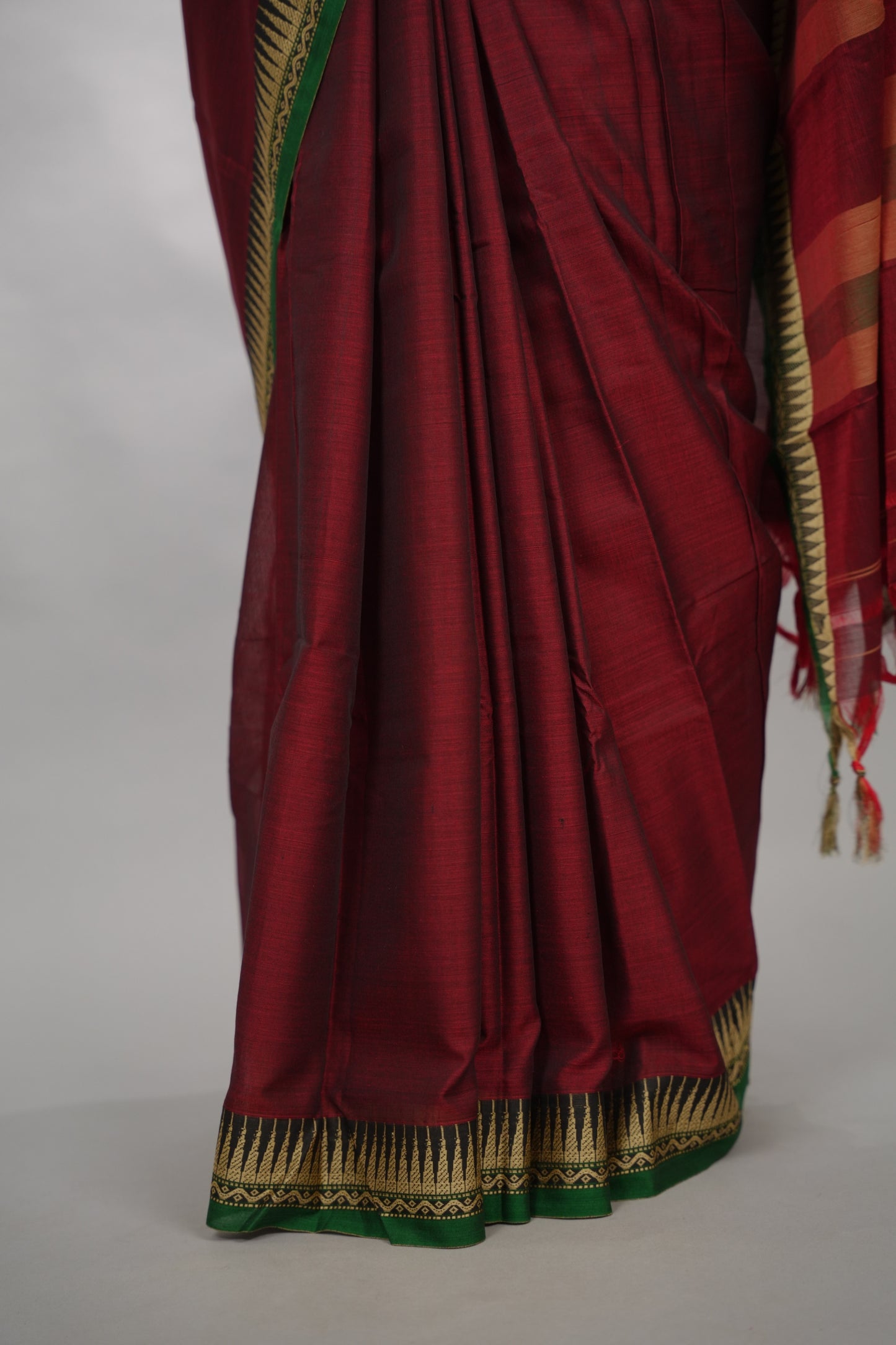 Maroon Narayanpet Cotton Saree With Temple Border | Looms & Tassels