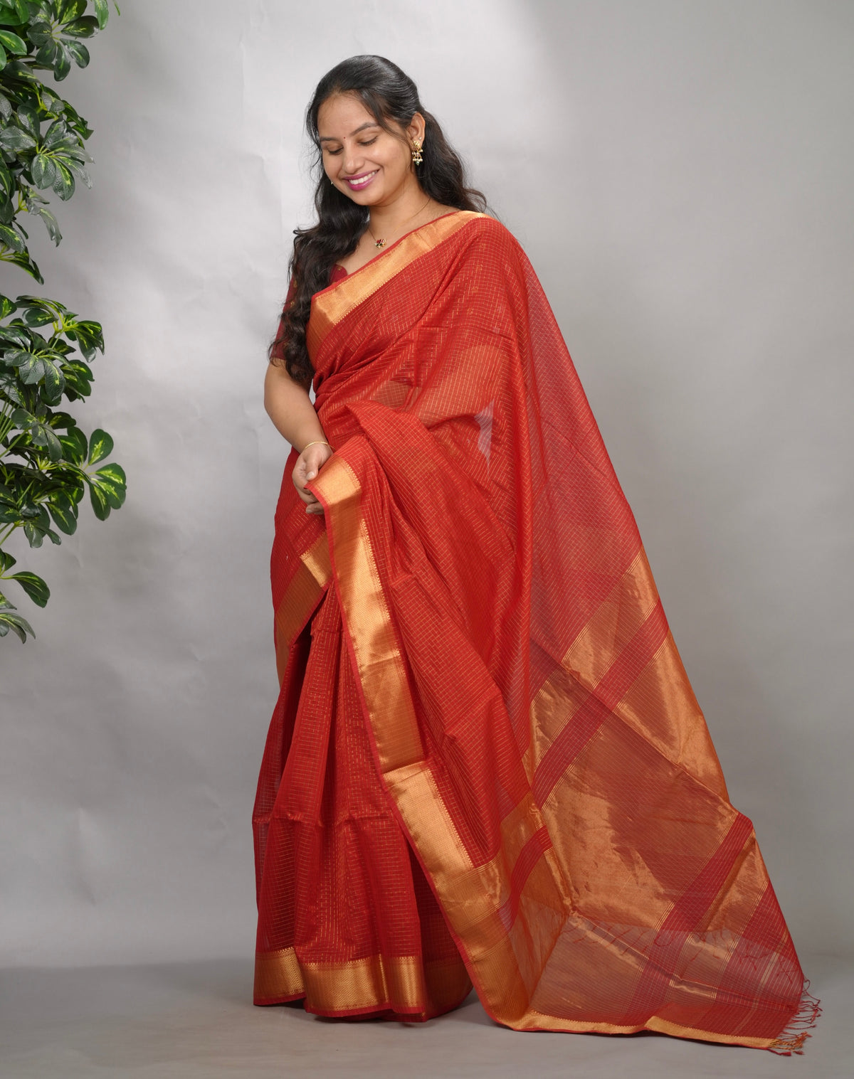 Red Checks Handloom Maheswari Silk Cotton Sarees | Looms & Tassels