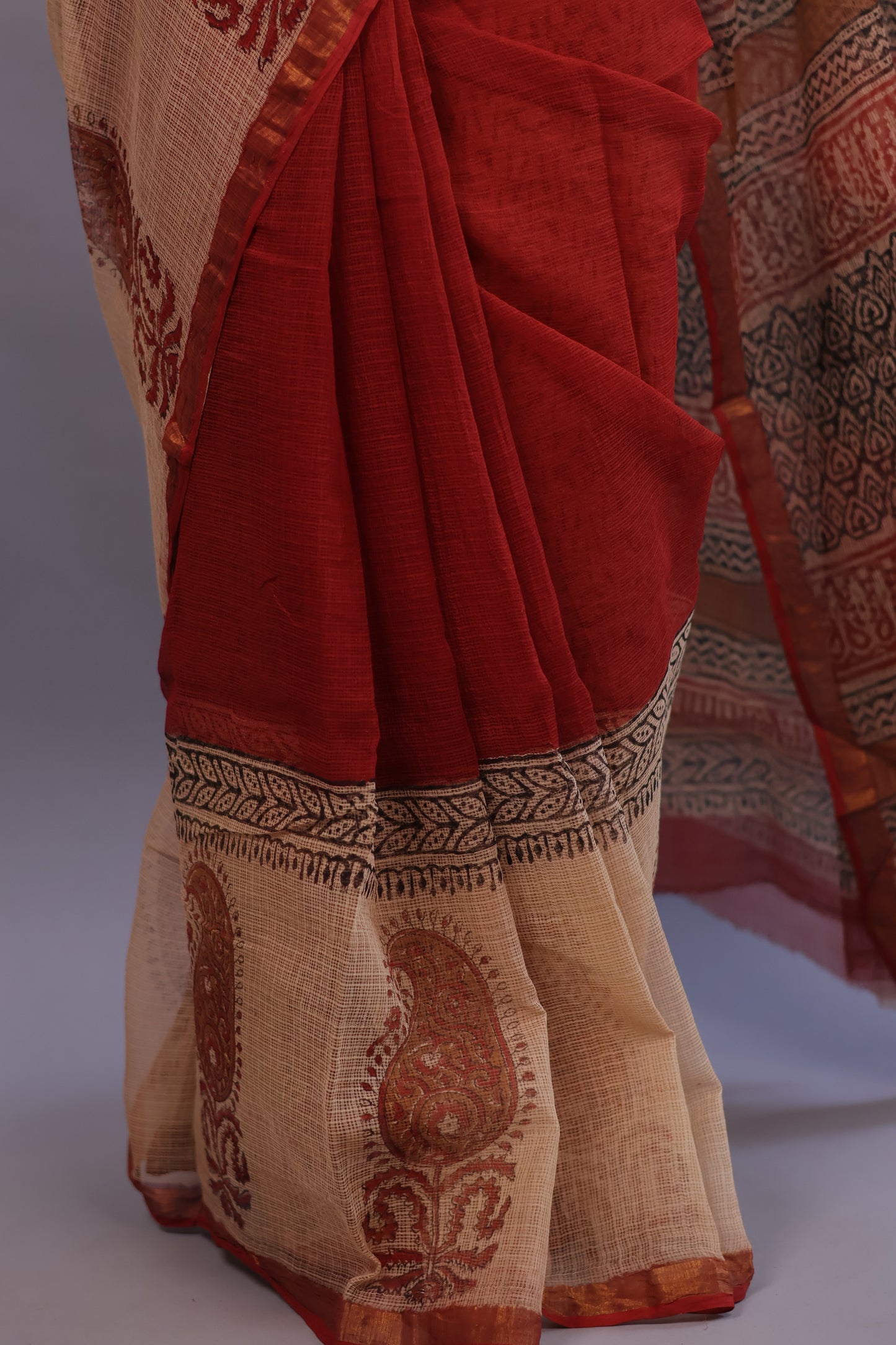 Pure Kota Doria Saree with Bagru Handblock Prints – Rust Maroon | Looms&Tassels
