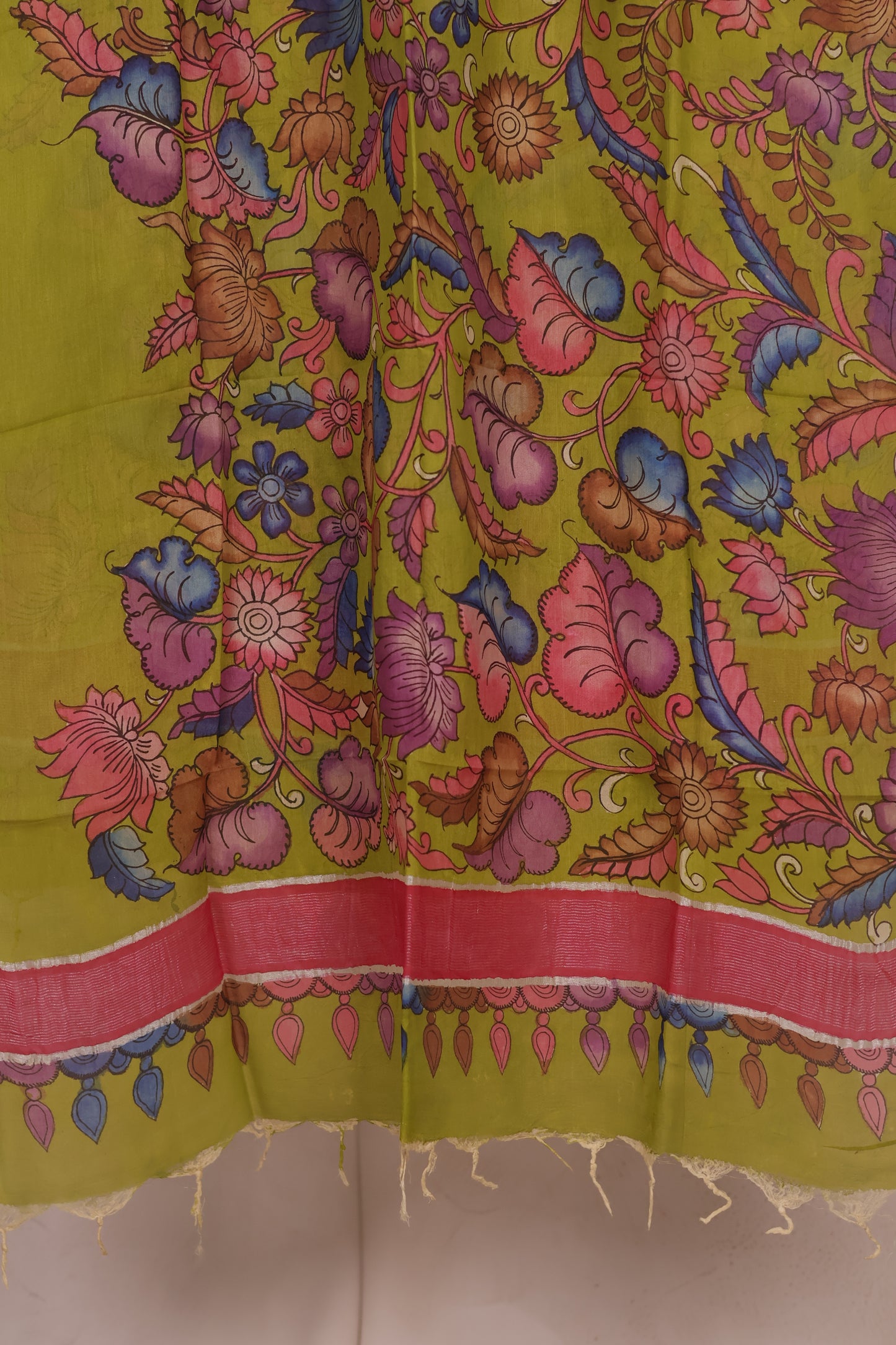 Parrot Green Pen Kalamkari Mangalagiri silk Dupatta