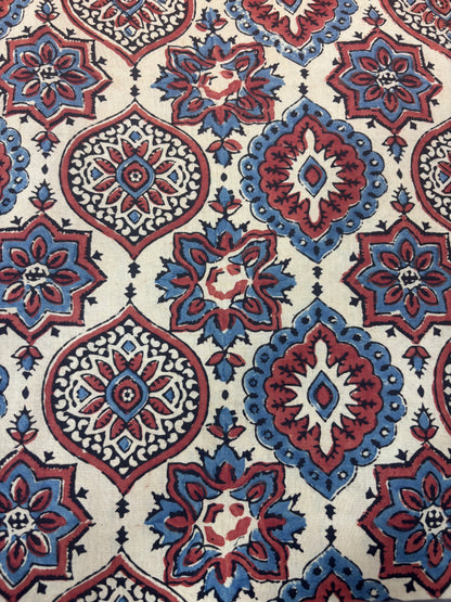 Lavender Pure Handwoven Malai Cotton Saree with Sequence Work