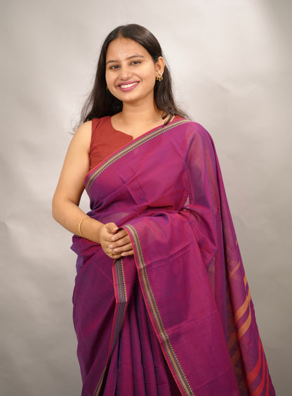 Magenta Narayanpet Cotton Saree | Looms & Tassels