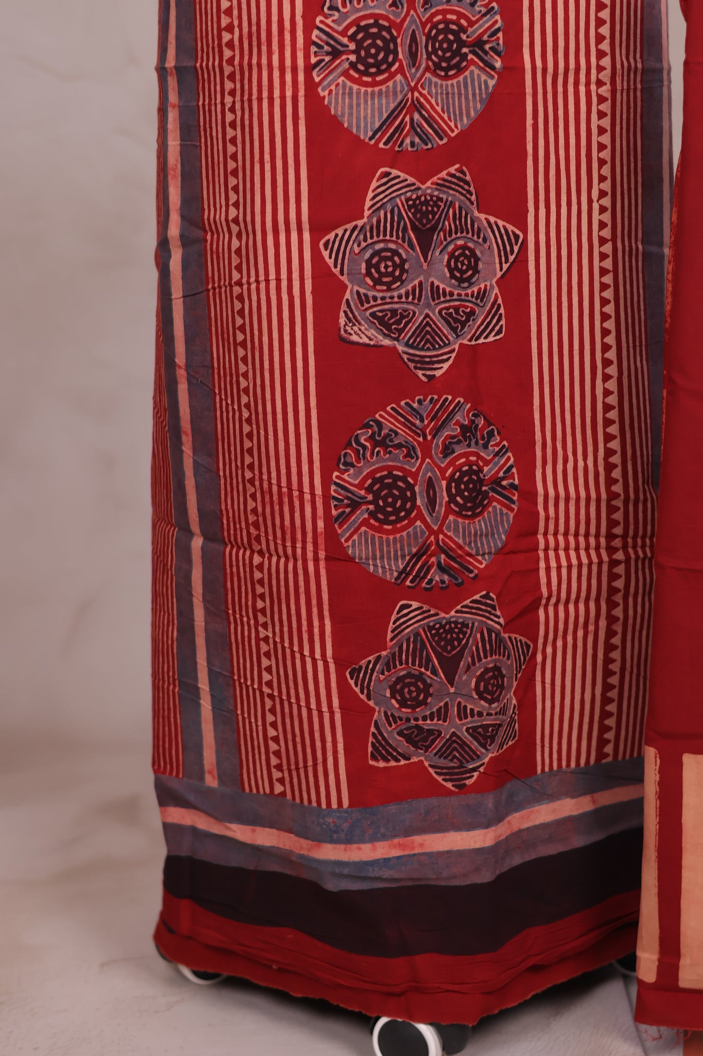 Ajrakh Handblock Printed Pure Cotton 2 Piece Suit Set | Looms & Tassels