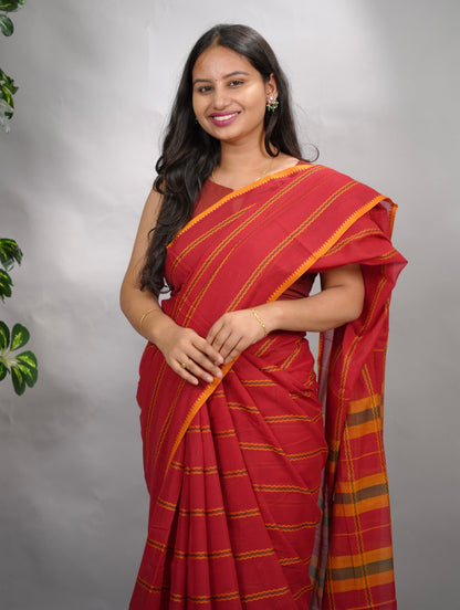 Red Narayanpet Cotton Saree | Looms & Tassels