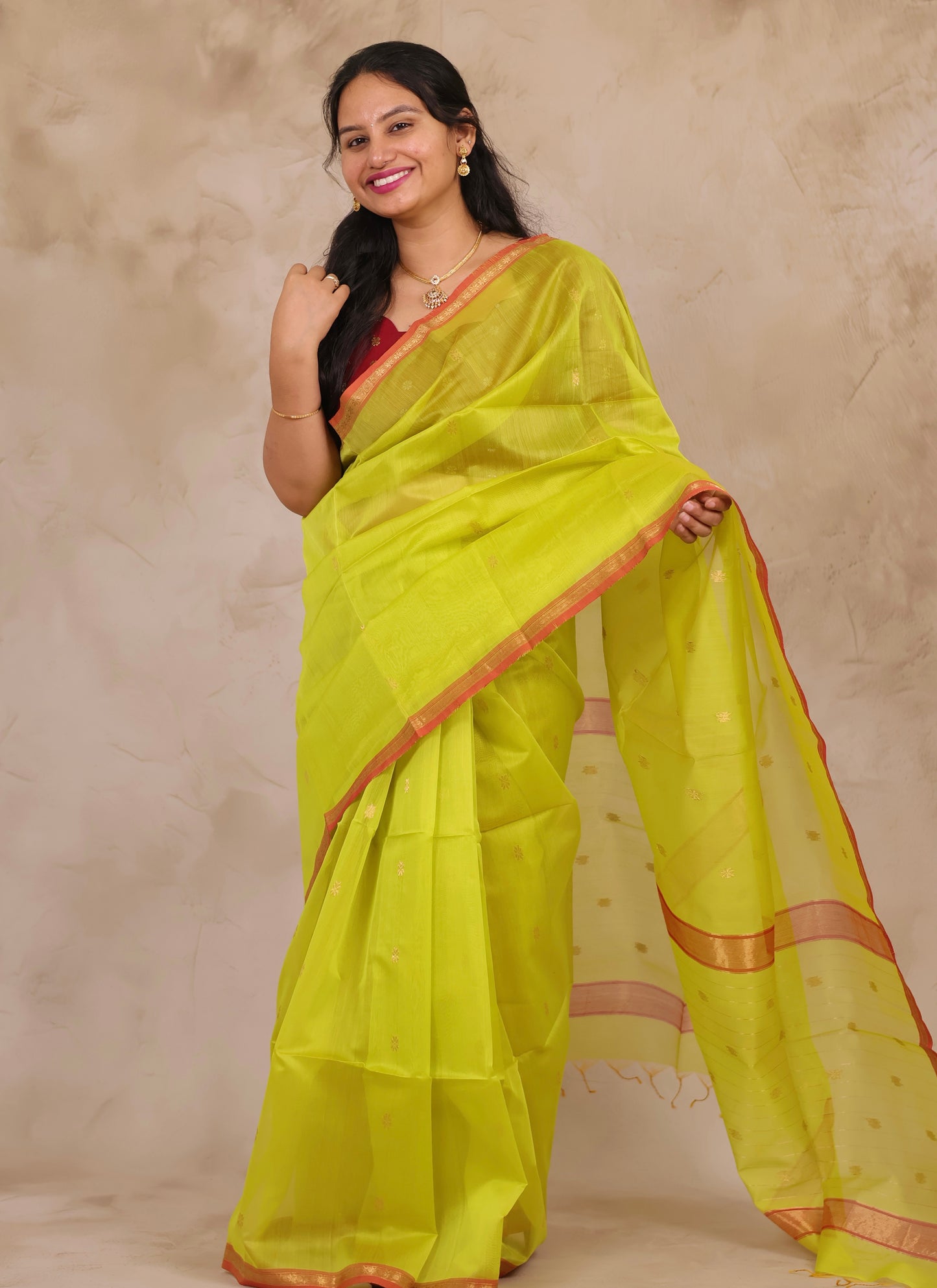 Lime Green Handloom Maheswari Silk Cotton Sarees | Looms & Tassels