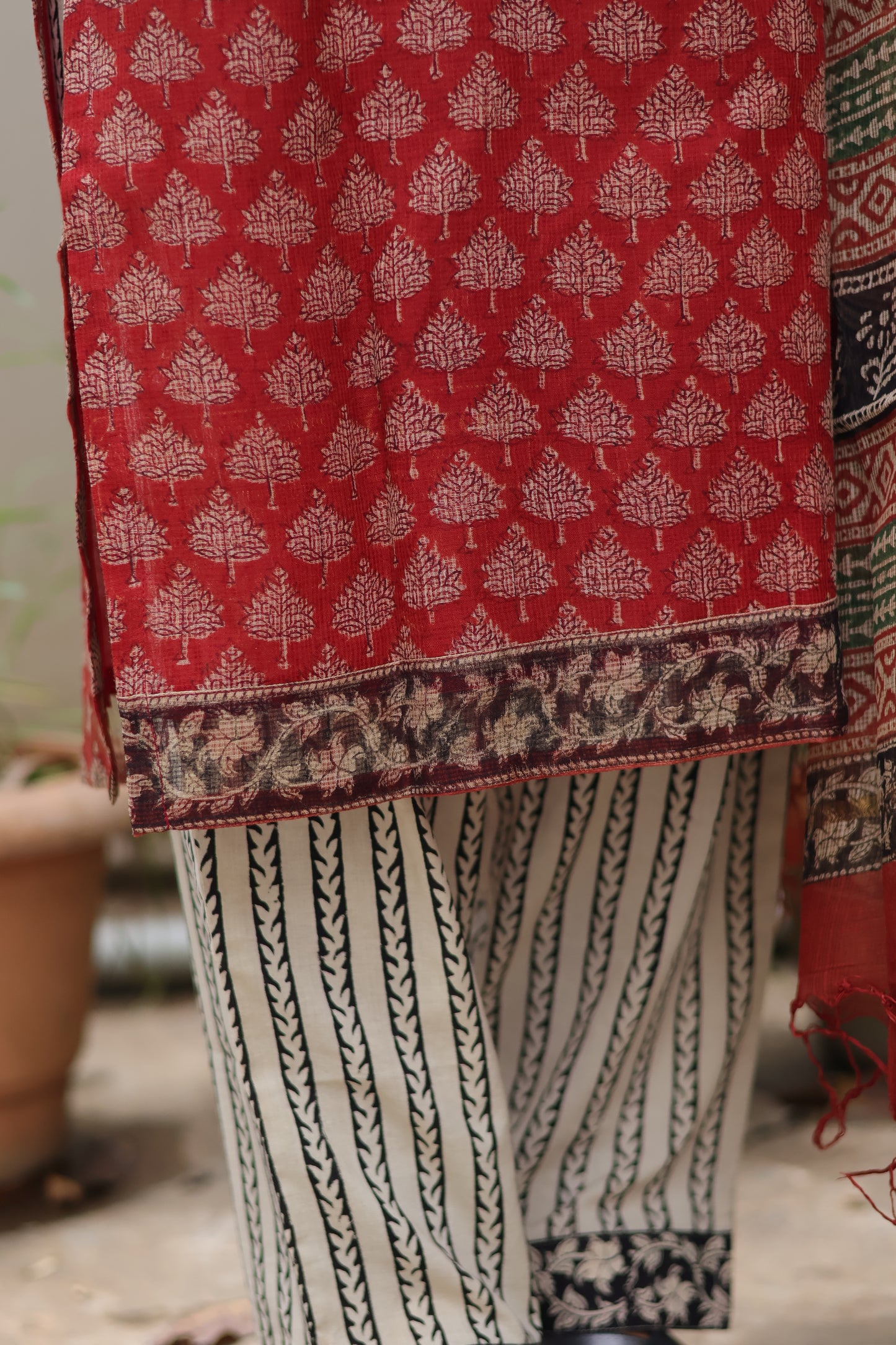 Maroon Handblock printed kota 3 piece suit (stitched)