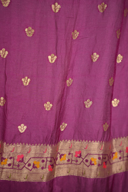 Magenta Handcrafted Pattern Bandhani Paithani Dola Silk Saree | Looms & Tassels