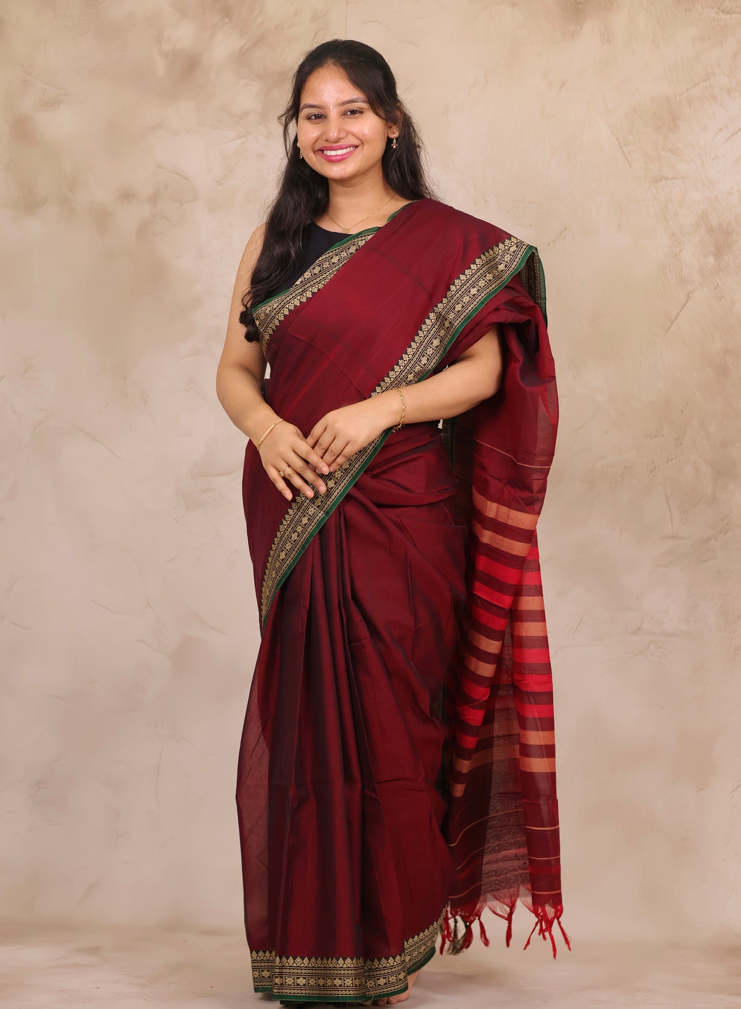 Maroon Narayanpet Cotton Saree | Looms & Tassels
