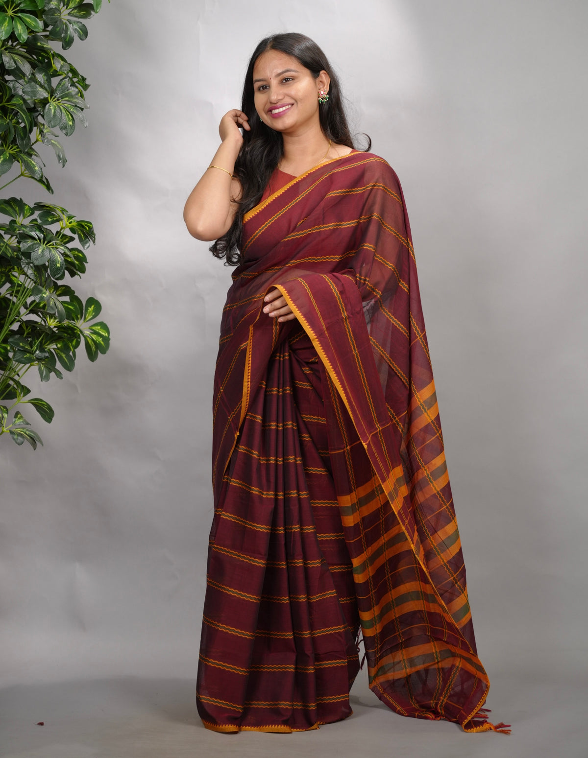 Maroon Narayanpet Cotton Saree | Looms & Tassels
