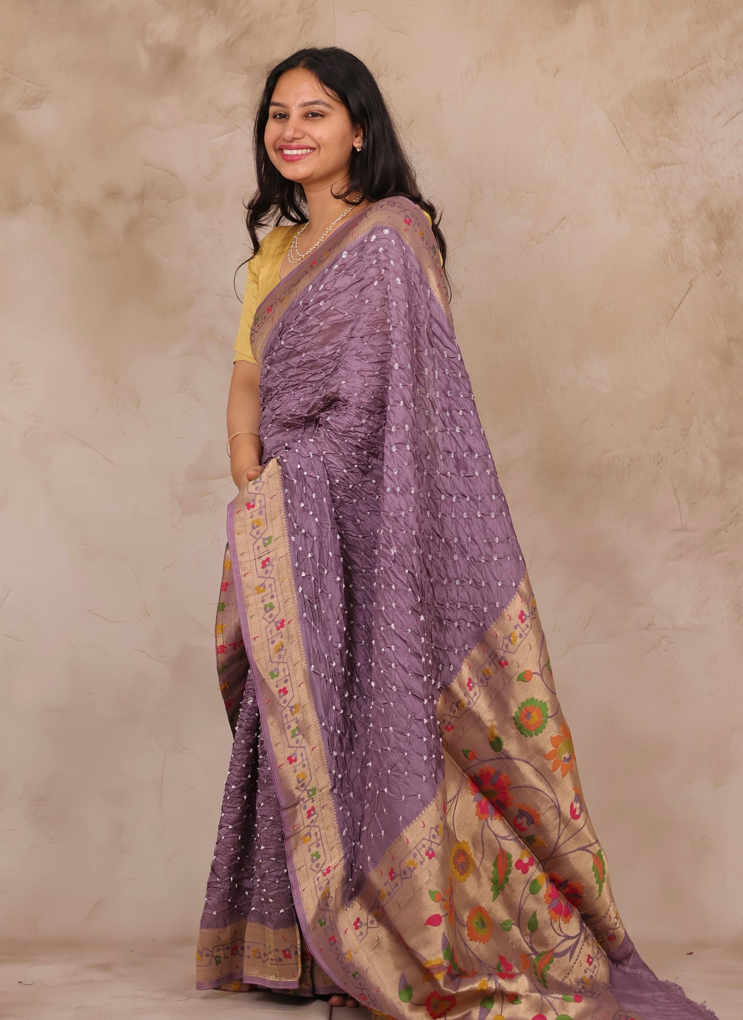 Dusty Lavender Handcrafted Bandhani Paithani Dola Silk Saree | Looms & Tassels