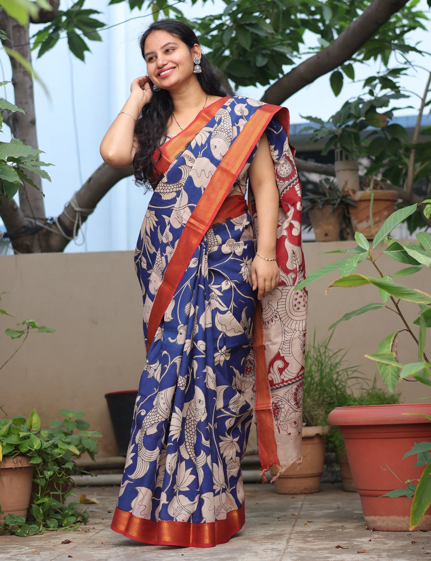 Blue Floral & Fish Kalamkari Silk Handcrafted Nizam Border Saree