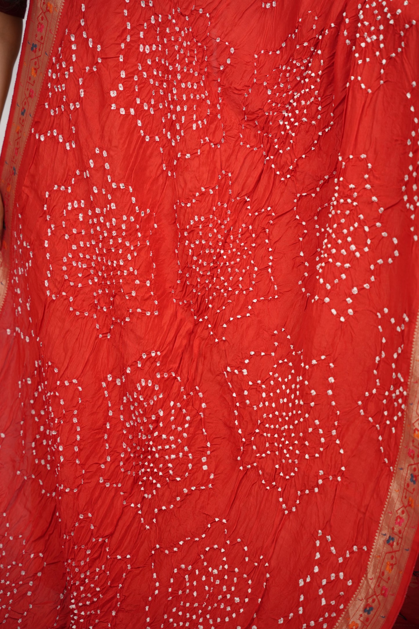 Red Handcrafted Pattern Bandhani Paithani Dola Silk Saree | Looms & Tassels