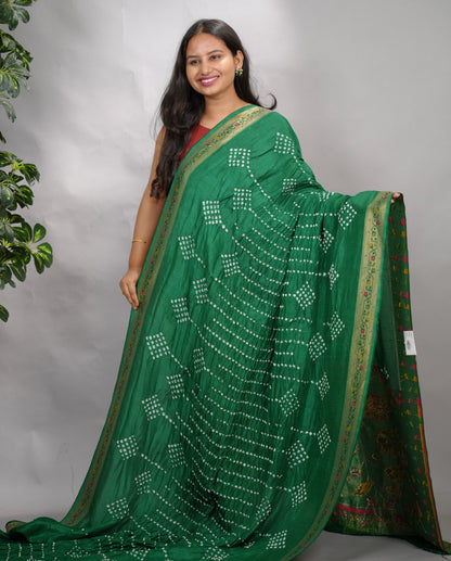 Green Handcrafted Pattern Bandhani Paithani Dola Silk Saree | Looms & Tassels