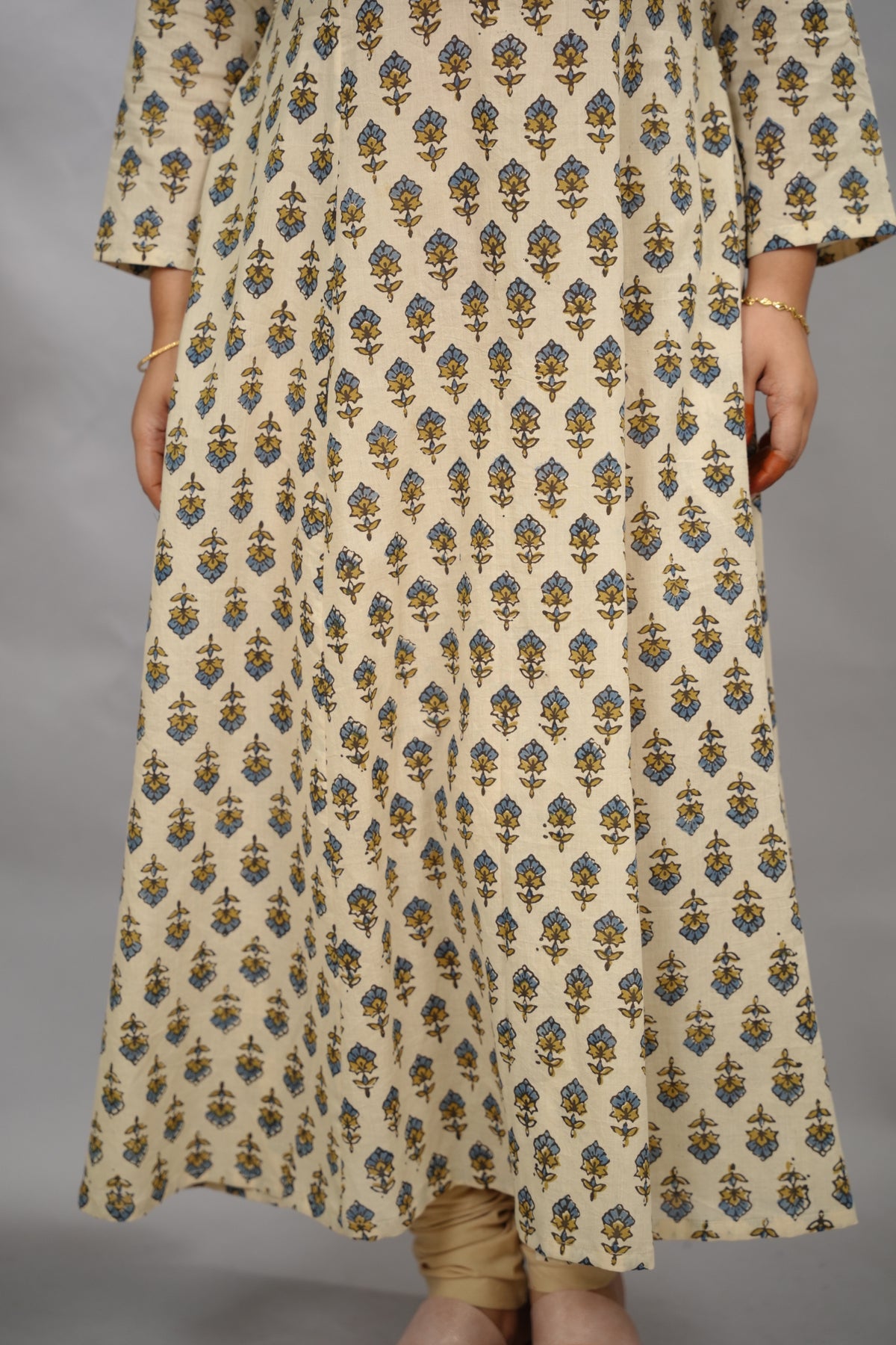 Cream Plain Cotton Chudi Pant