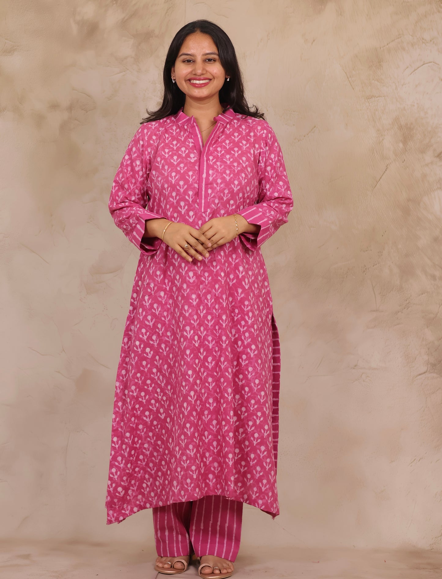Pink Pure Mul Cotton Aline Kurta Set (Set of 2) | Looms & Tassels