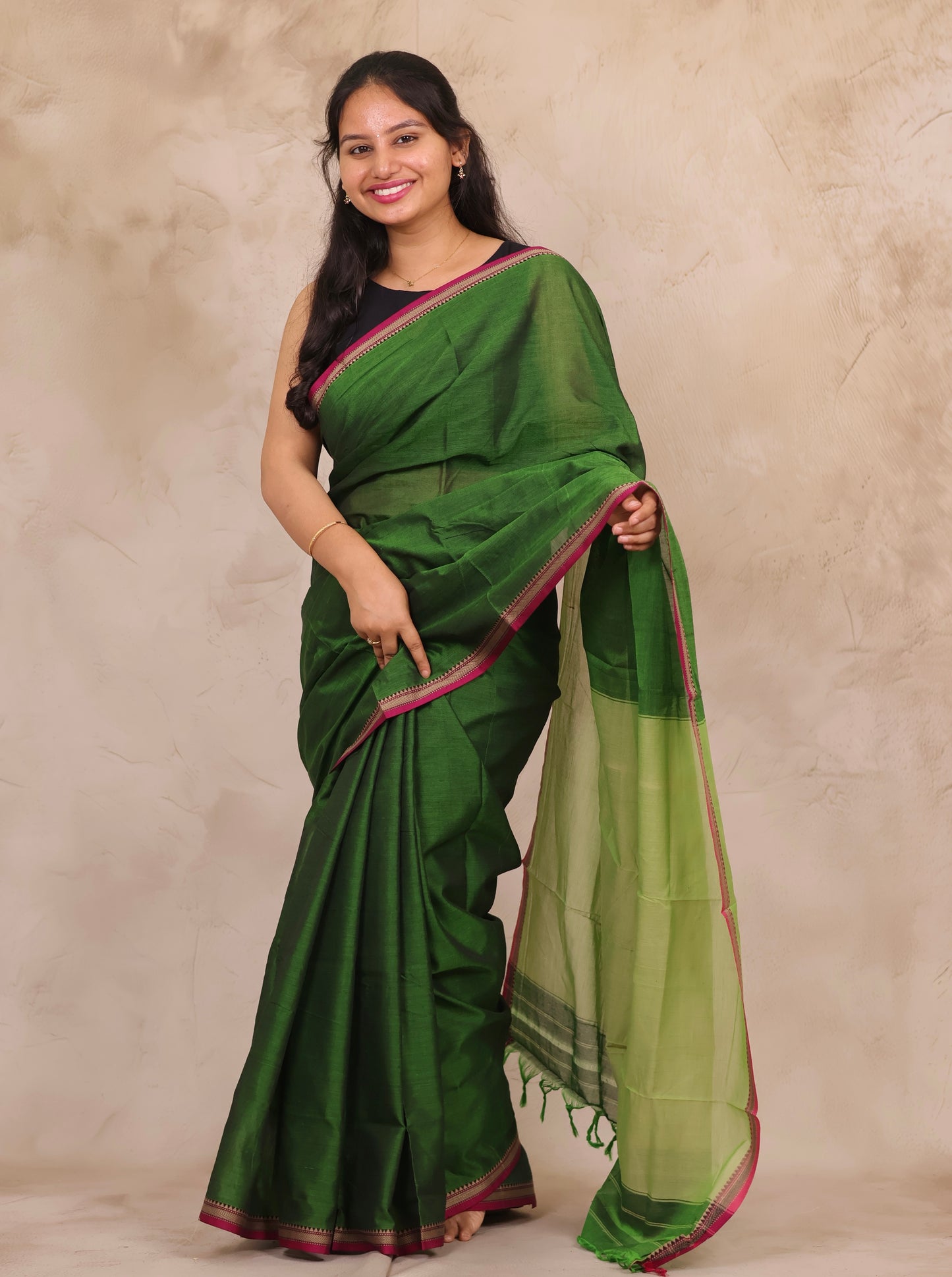 Green Narayanpet Cotton Saree | Looms & Tassels