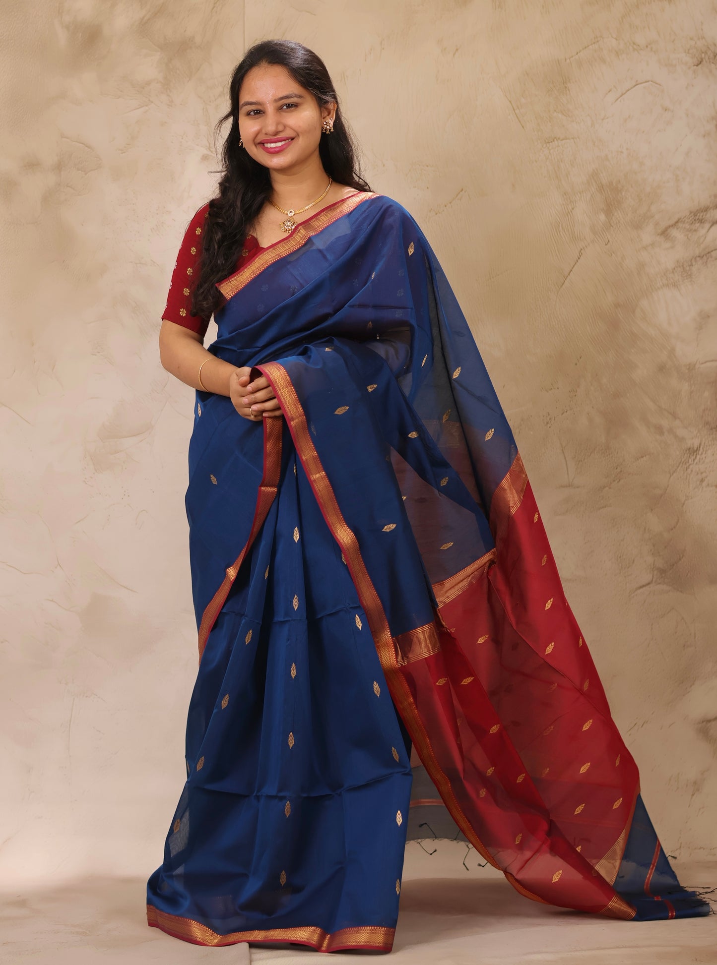 Rama Blue Handloom Maheswari Silk Cotton Sarees | Looms & Tassels