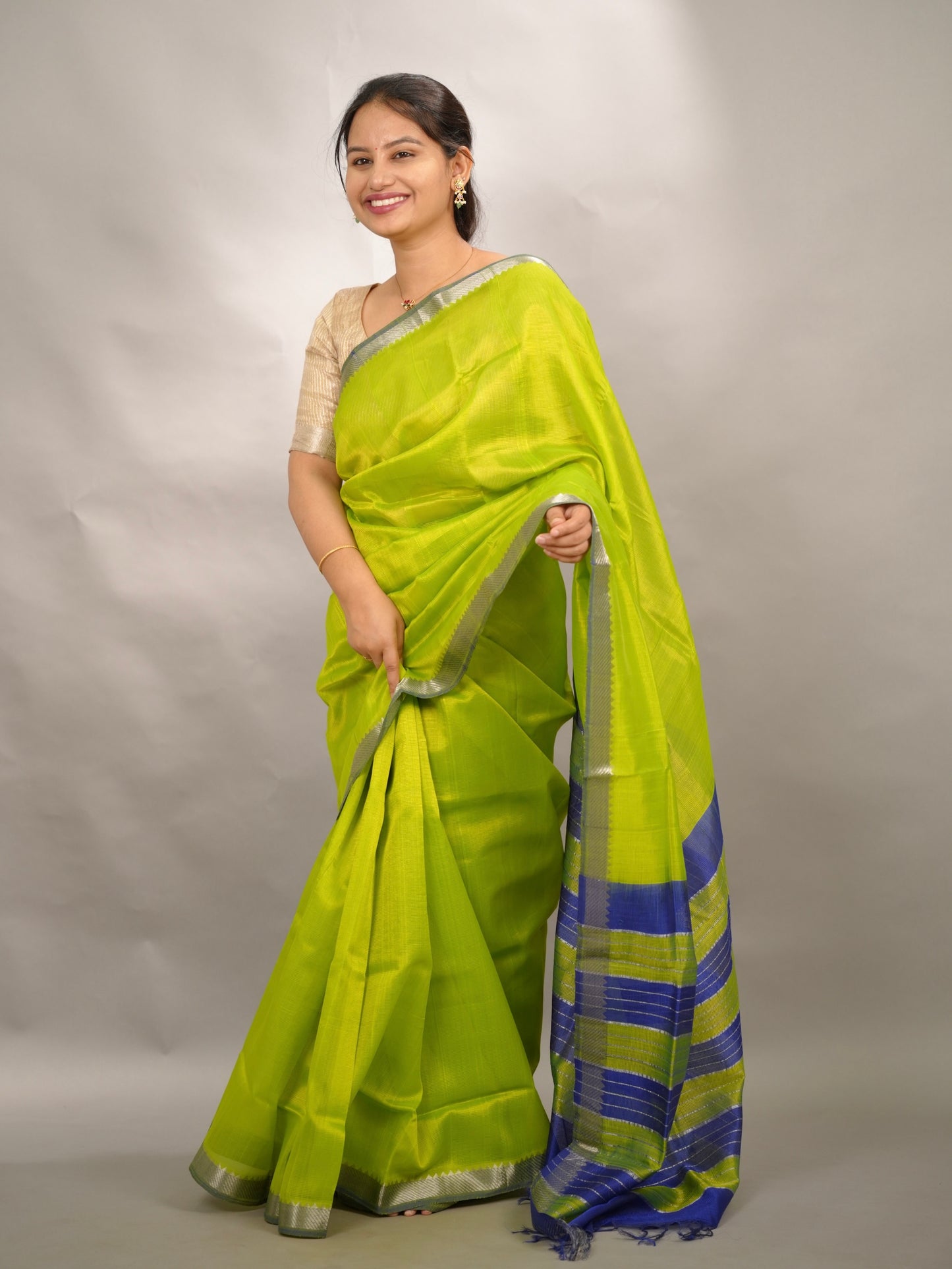 Parrot Green & Blue Handloom Mangalagiri Silk Saree| Looms & Tassels