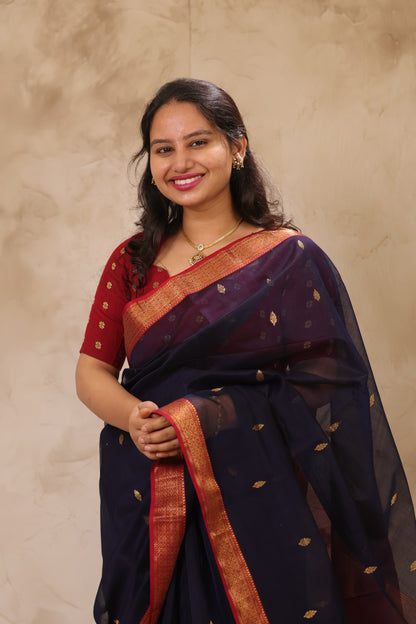 Dark Blue Handloom Maheswari Silk Cotton Sarees | Looms & Tassels