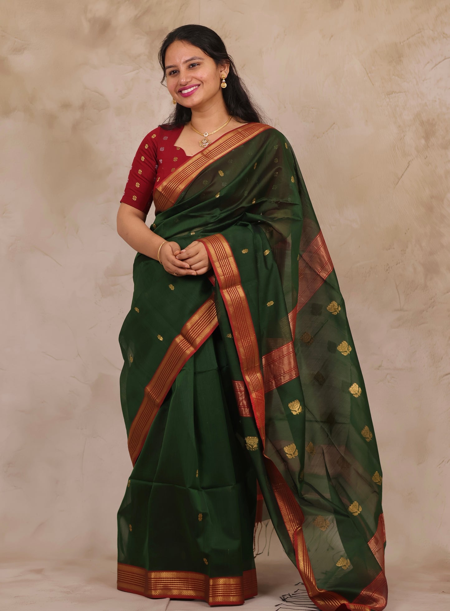 Green Handloom Maheswari Silk Cotton Sarees | Looms & Tassels