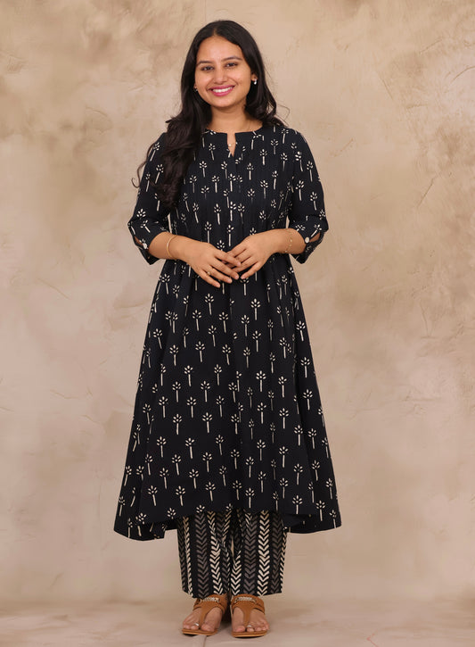 Black Pure Mul Cotton Co-Ord Set | Looms & Tassels