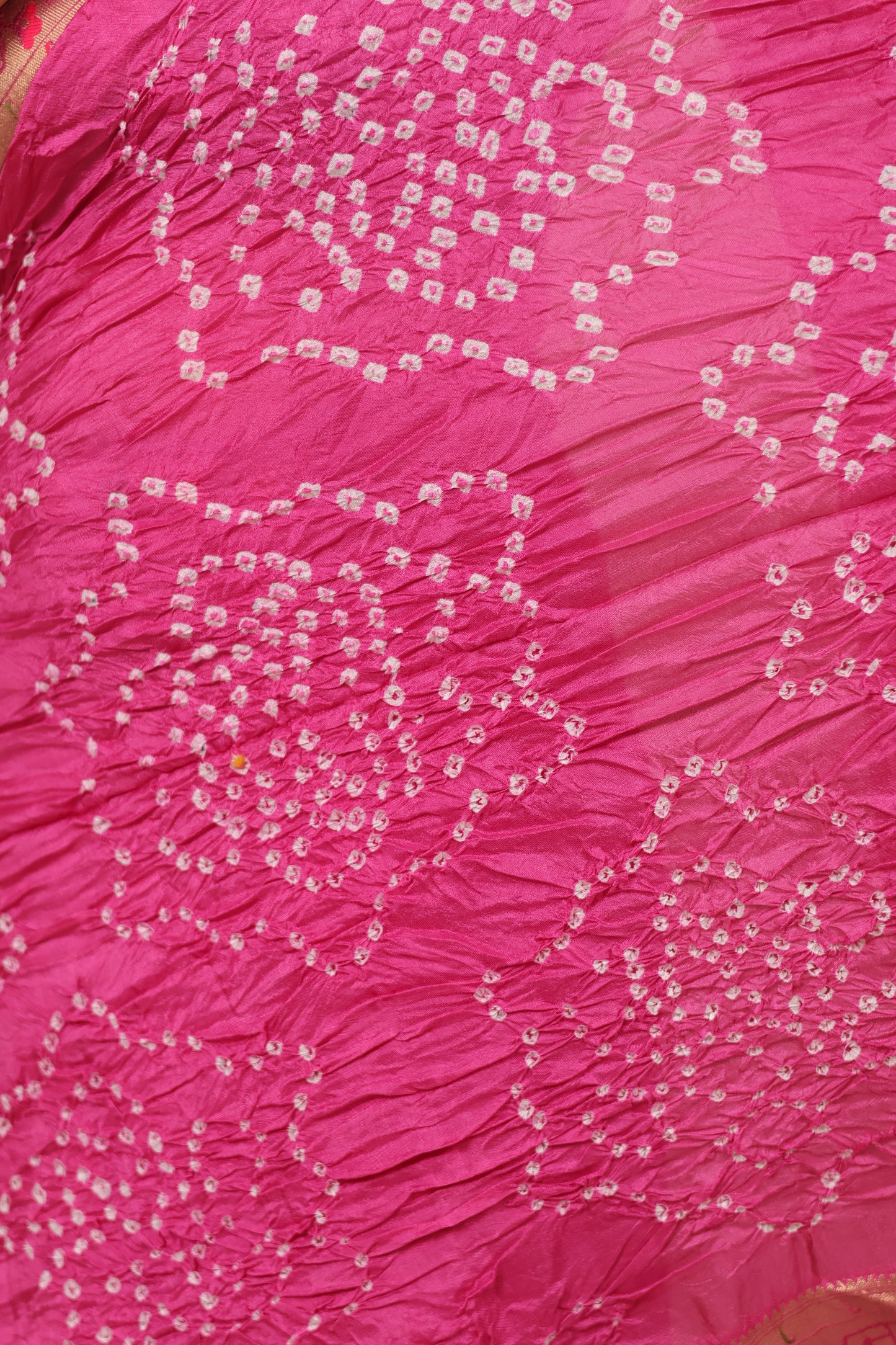 Pink Handcrafted Pattern Bandhani Paithani Dola Silk Saree | Looms & Tassels