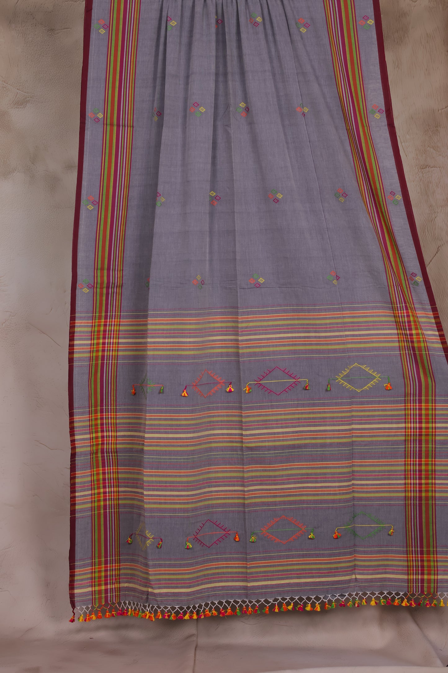 Grey Bhujodi weaving Malai Cotton Saree | Looms & Tassels