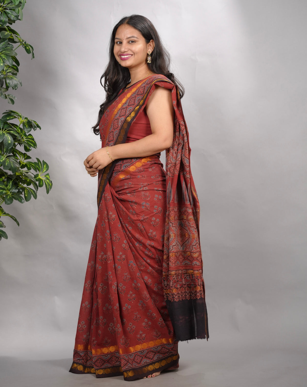 Maroon Ajrakh Hand Block Printed Sungudi Cotton Saree | Looms & Tassels
