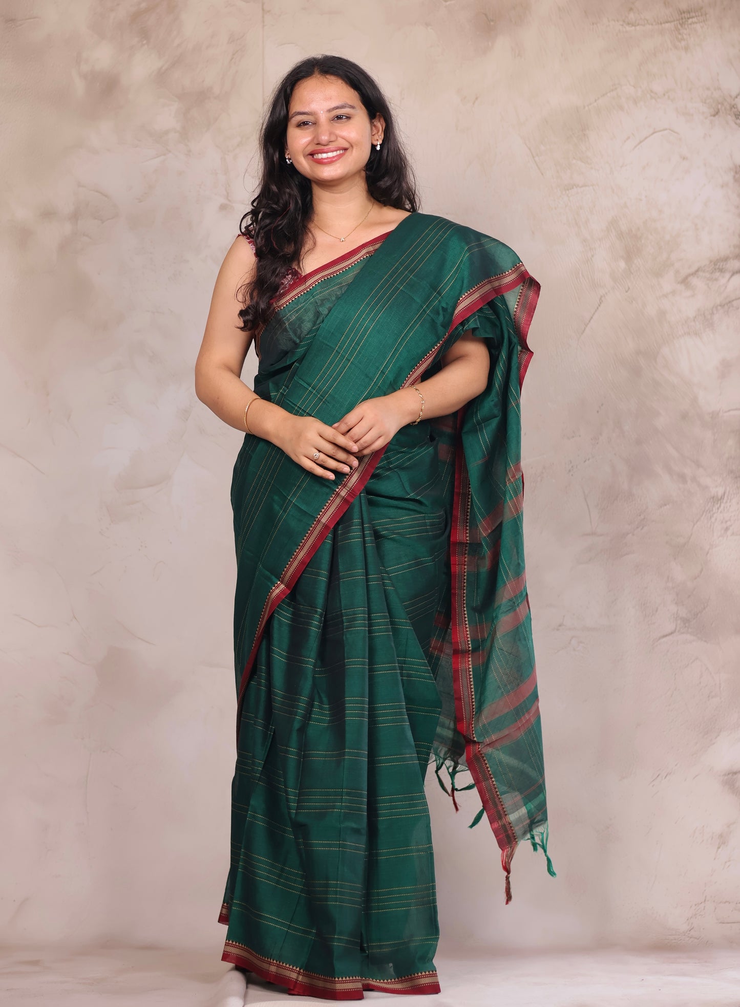 Green Narayanpet Cotton Saree lines weaving with contrast bock printed blouse | Looms & Tassels